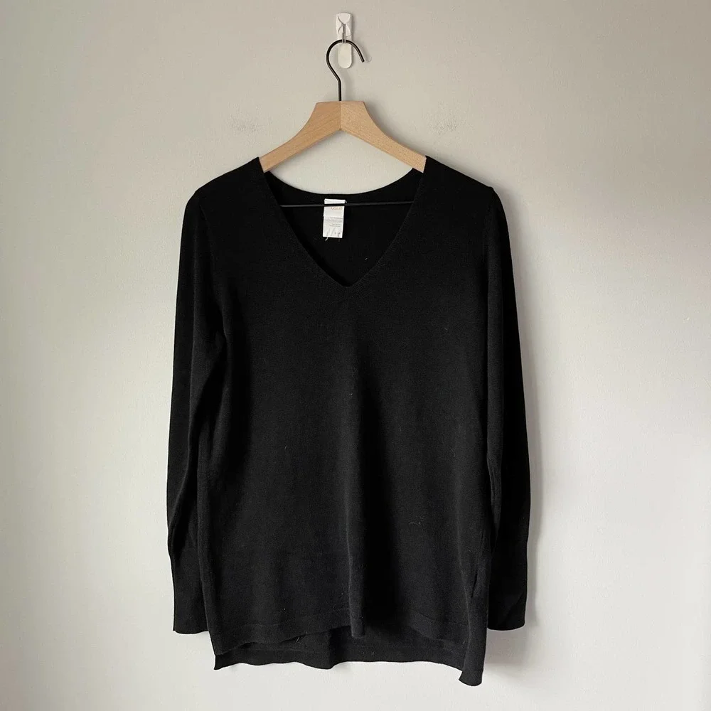 Lole Women's Black V Neck Pullover Sweater Size Small
